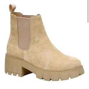 Women's Tan Suede Chelsea Boots